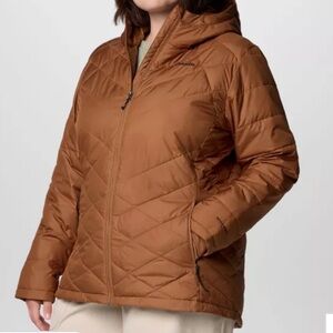 NWOT Columbia Women's Coat - Plus Size in Camel OMNI HEAT